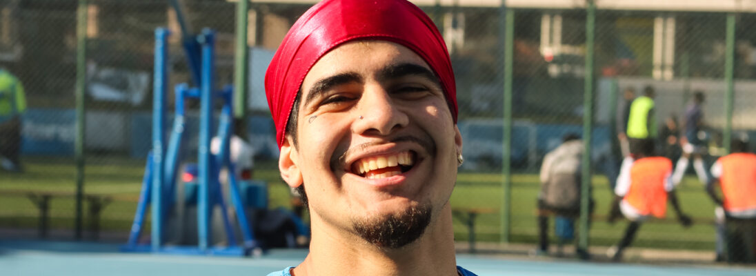 ragazzo sorriso felice