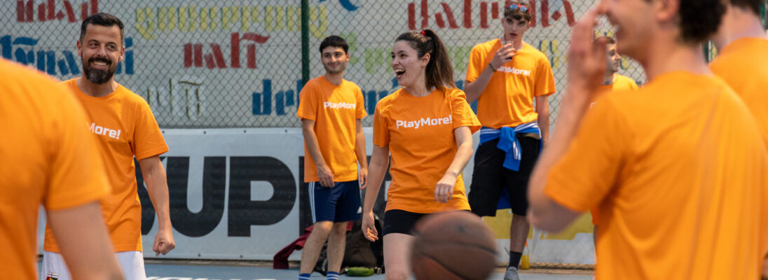 squadra mista diversità basket